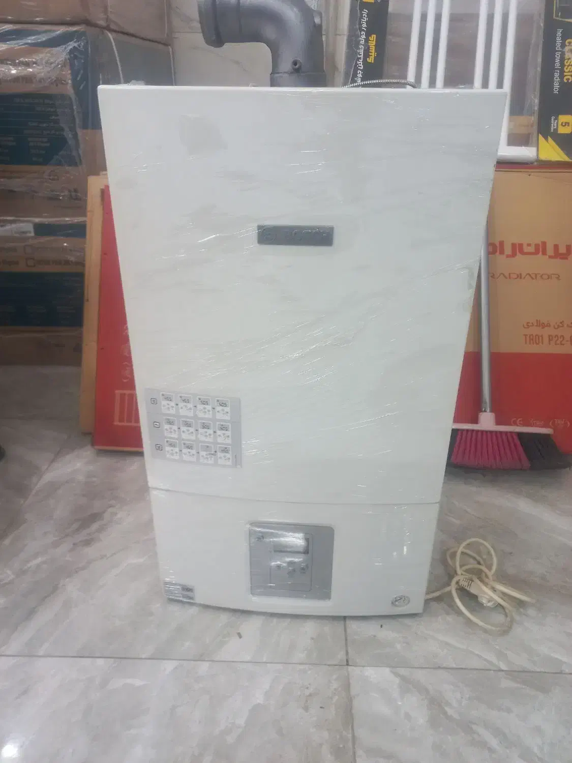 پکیج بوش اصل 24000 به سفارش آمریکا|آبگرمکن، پکیج، شوفاژ|قرچک, زیبا شهر|دیوار