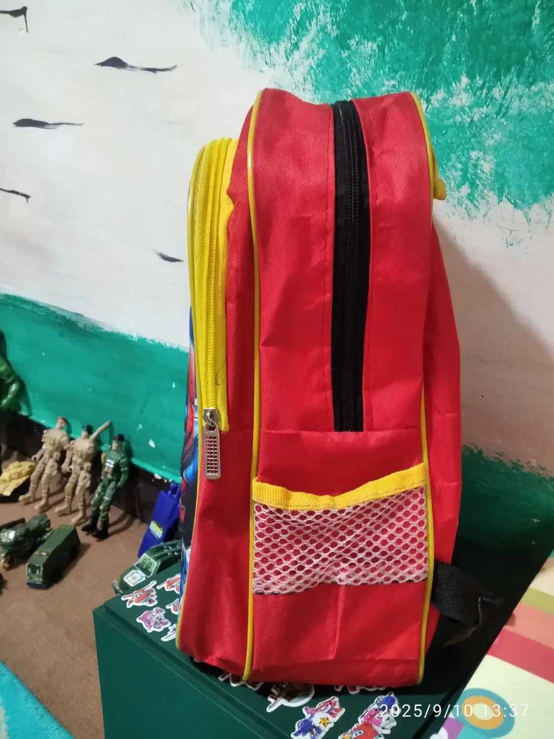 کوله پشتی مدرسه|کیف، کفش، کمربند|خرم‌آباد, |دیوار