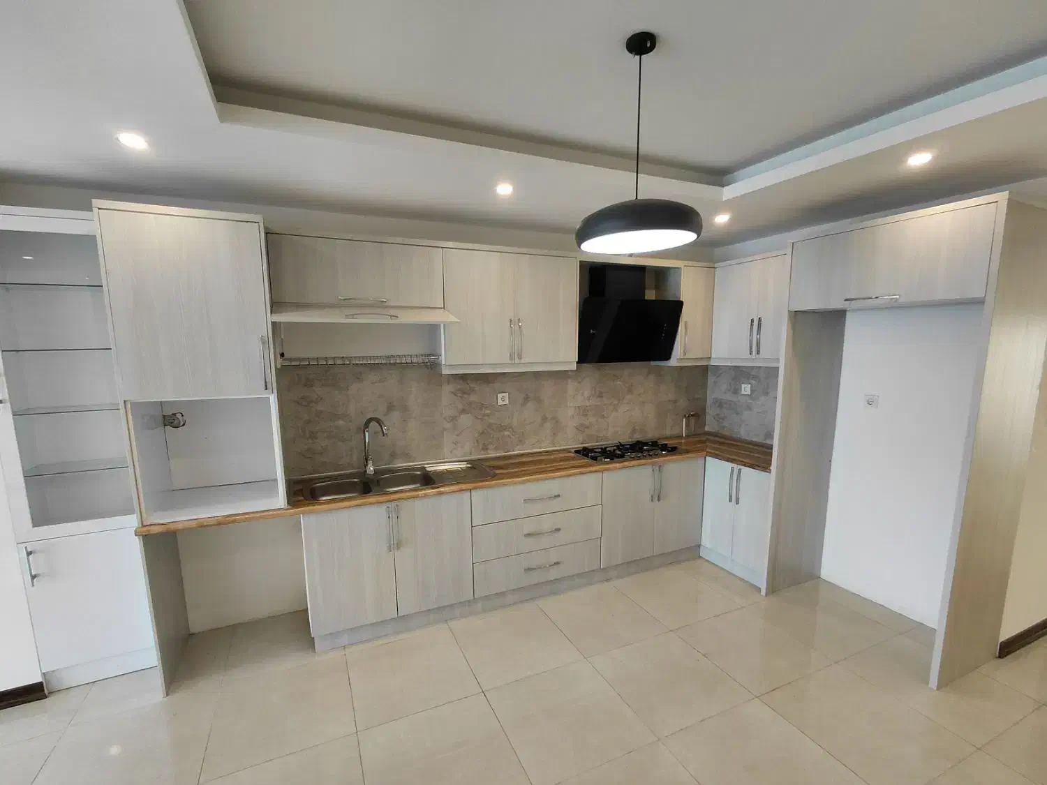 اجاره ۱۱۵متری پلاک اول دریا|اجارهٔ آپارتمان|سرخرود, |دیوار