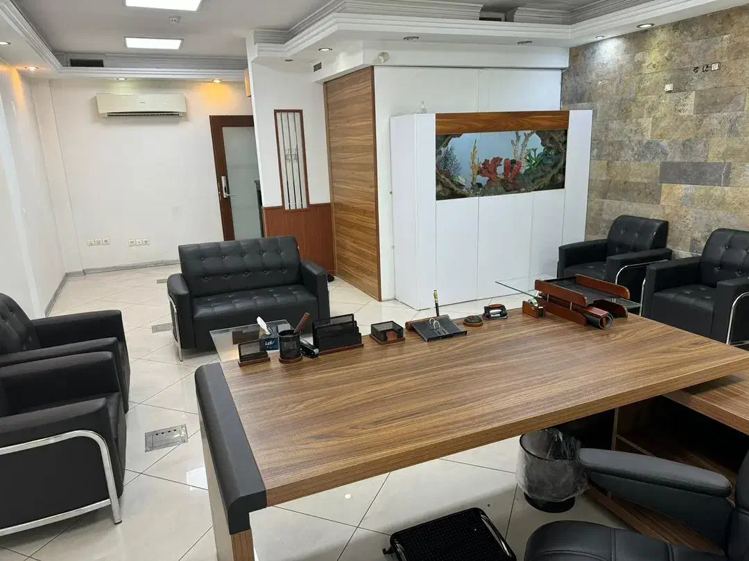 130متر سنداداری بر اصلی شیراز جنوبی/مبله/بالای همت|اجارهٔ دفتر کار، اتاق اداری، مطب|تهران, شیراز|دیوار