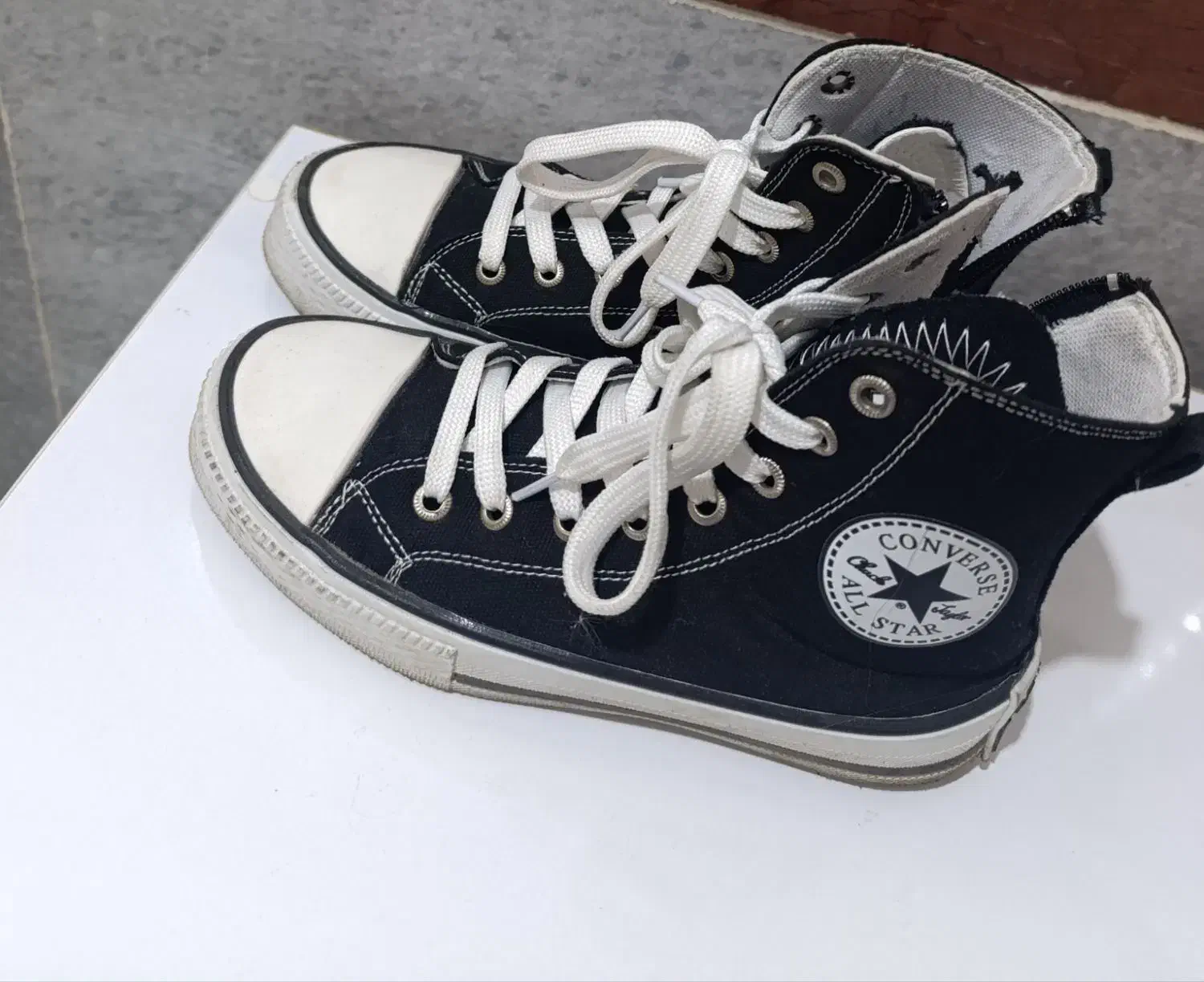 کفش|کیف، کفش، کمربند|سنندج, |دیوار