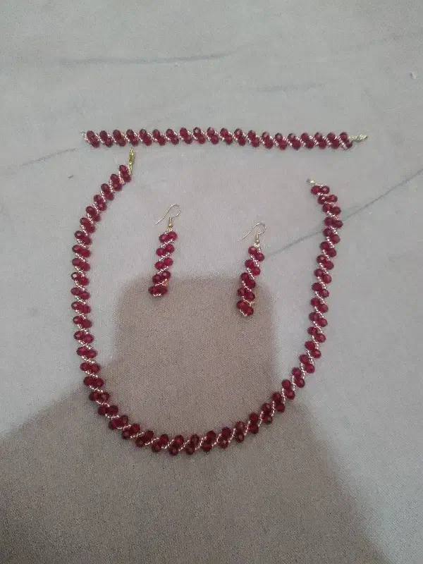 ست منجوق دستبافت|بدلیجات|همدان, |دیوار