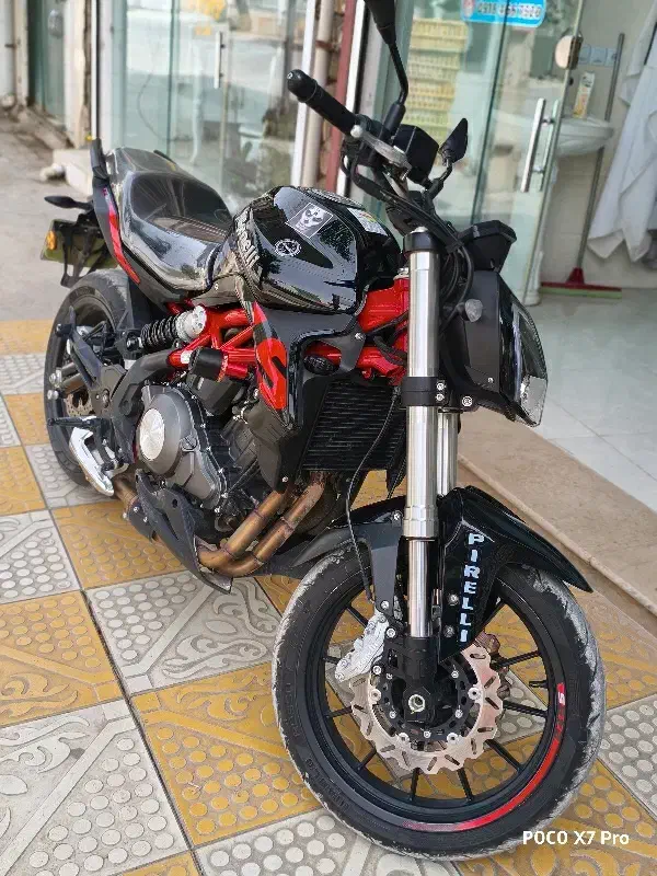 بنلی جفت ۴۰۲|موتورسیکلت|سرپل ذهاب, |دیوار