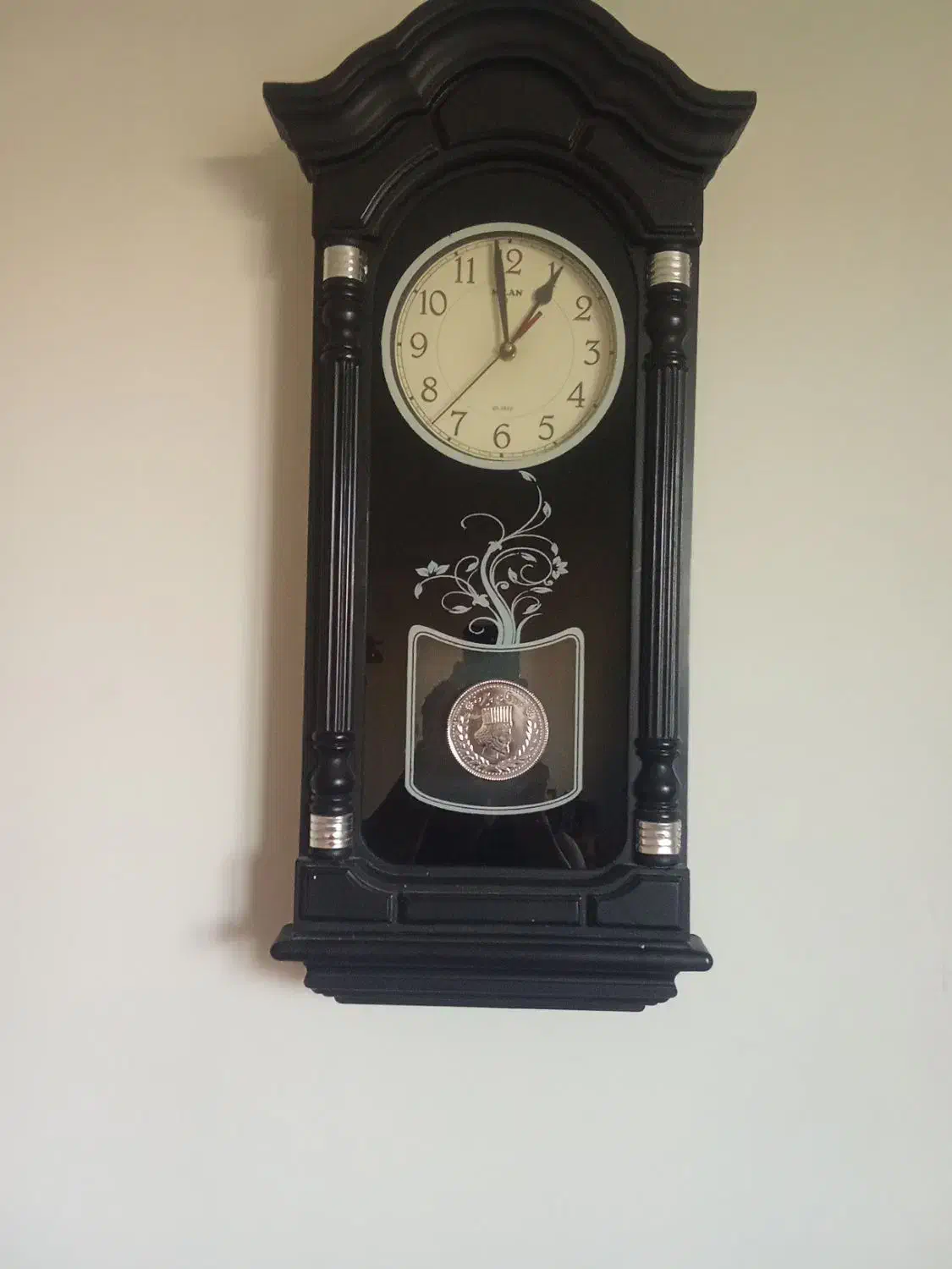 ساعت دیواری کوارتز|ساعت دیواری و تزئینی|هشتگرد, فاز ۷ مهستان|دیوار