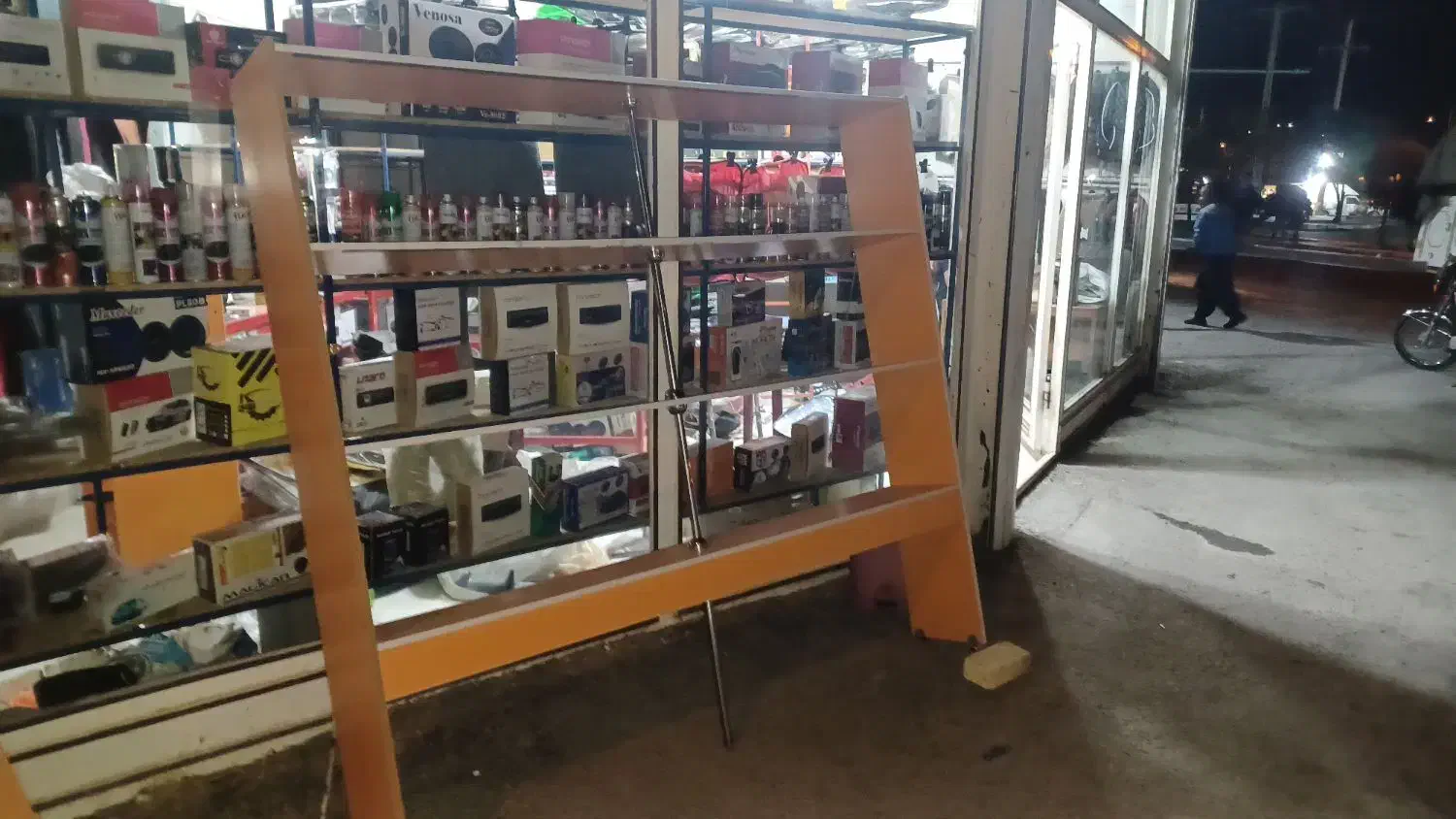 ویترین|بوفه، ویترین، کنسول|قروه, |دیوار