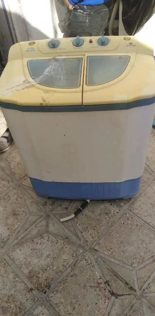 ماشین لباسشویی دوقلو|ماشین لباسشویی و خشک‌کن لباس|استهبان, |دیوار