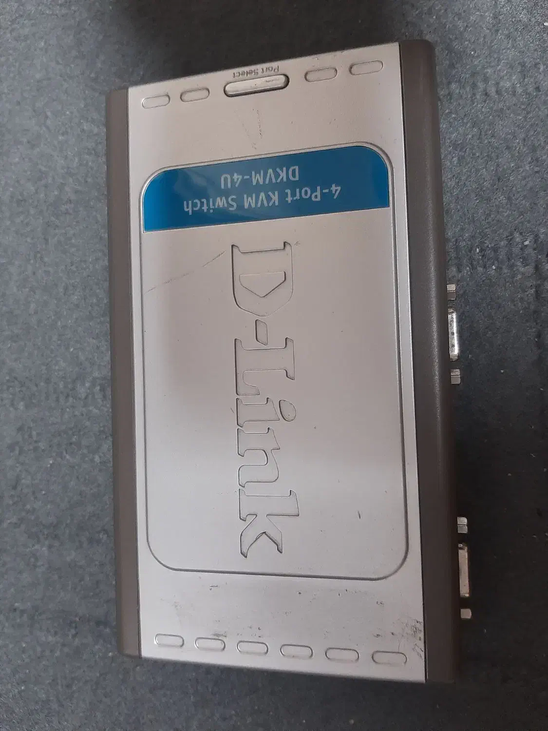 سوئیچ ۴ پورت KVM دی لینک|مودم و تجهیزات شبکه|تهران, ابوذر|دیوار