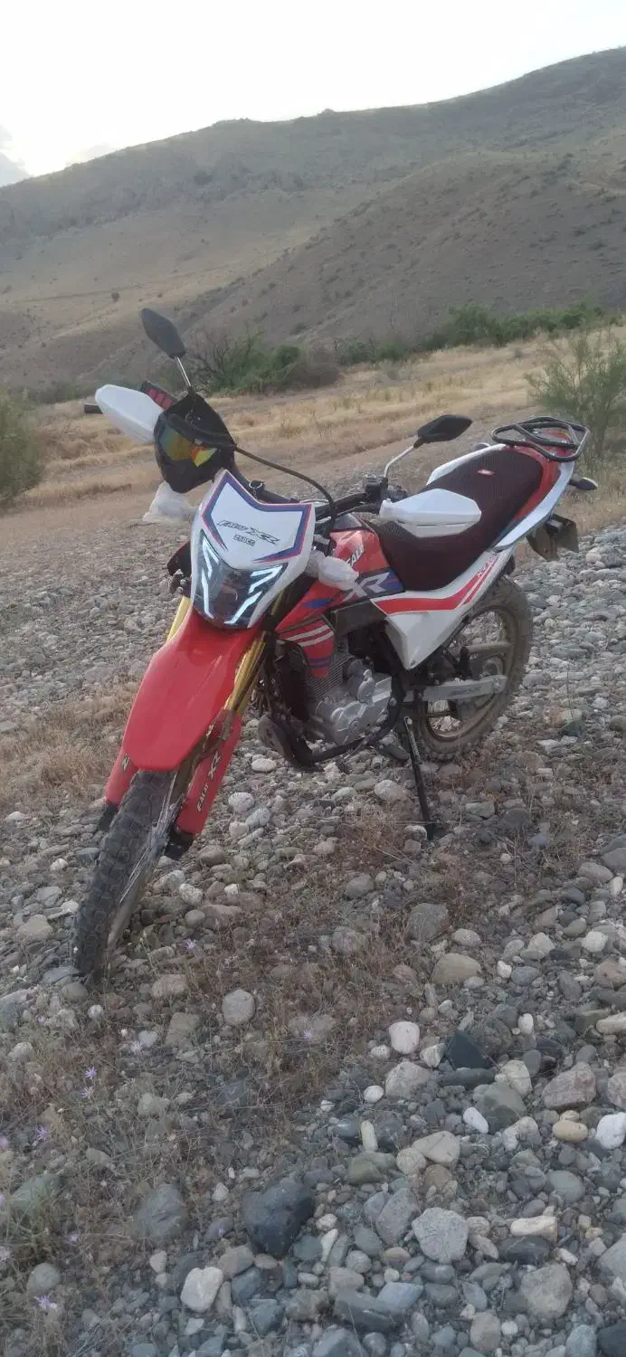 موتور فلات ۲۵۰سی سی ایکس ار ۱۴۰۴|موتورسیکلت|سقز, |دیوار