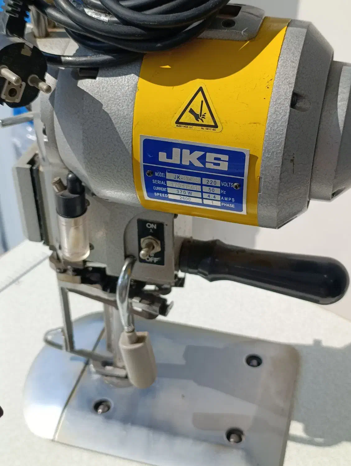 قیچی برش پارچه|چرخ خیاطی و ریسندگی|بندر گناوه, |دیوار