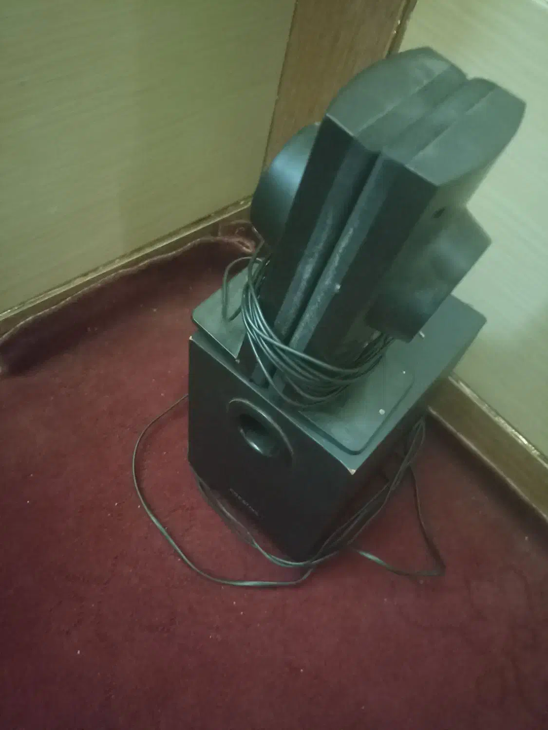 یک عدد کیس کامپیوتر و دوعدد باند|قطعات و لوازم جانبی رایانه|فاریاب, |دیوار