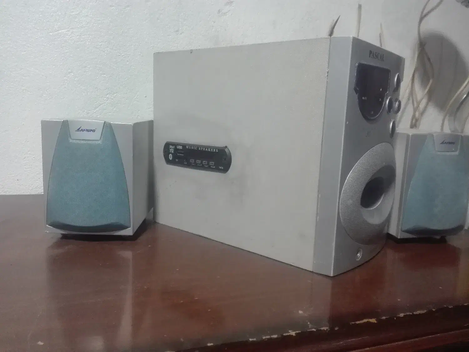 اسپیکر سه تیکه فلش و بلوتوث|سیستم صوتی خانگی|نیشابور, شهید بهشتی|دیوار