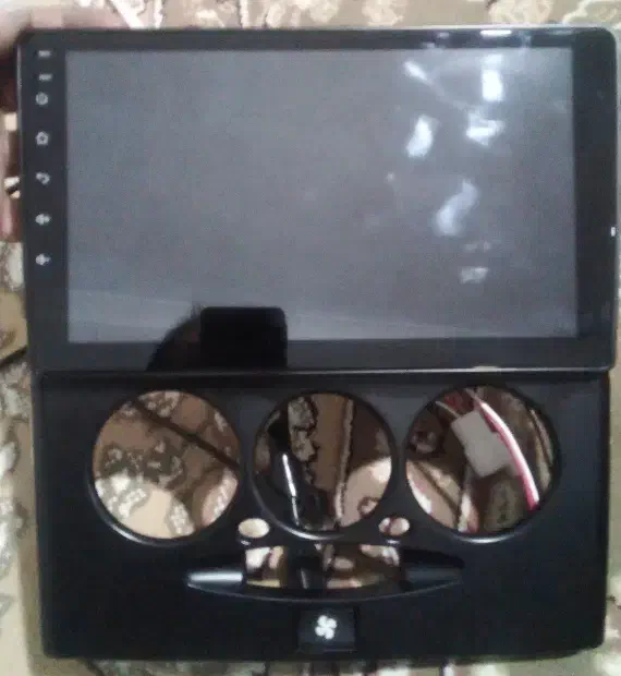 مانیتور دسته لوازم ماشین|قطعات یدکی و لوازم جانبی|آستارا, |دیوار