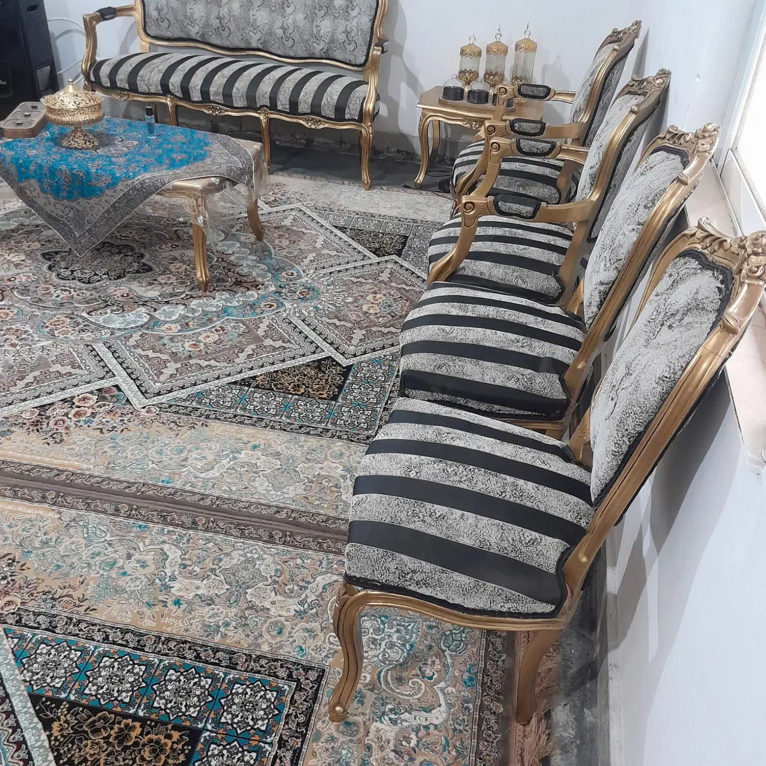 مبل سلطنتی|مبلمان خانگی و میز عسلی|بابل, |دیوار