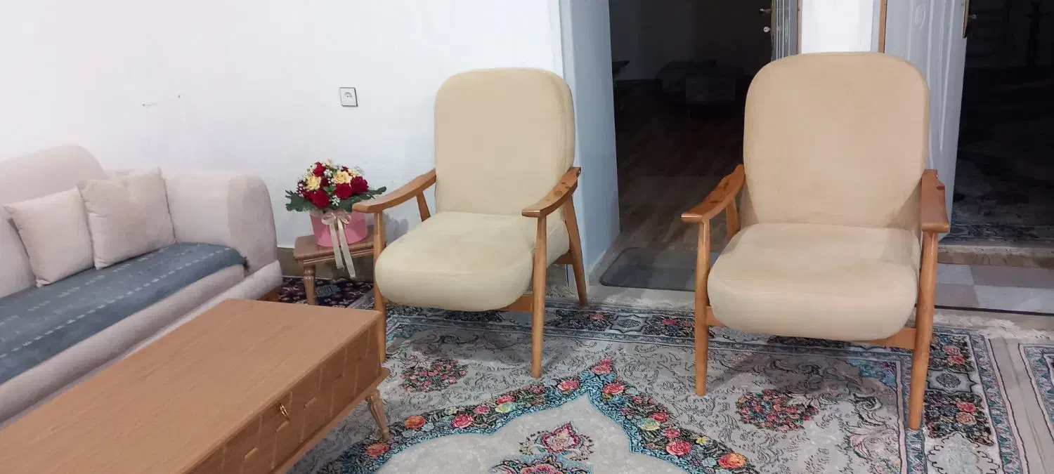 مبل مینیمال ۸ نفره|مبلمان خانگی و میز عسلی|خرم‌آباد, |دیوار