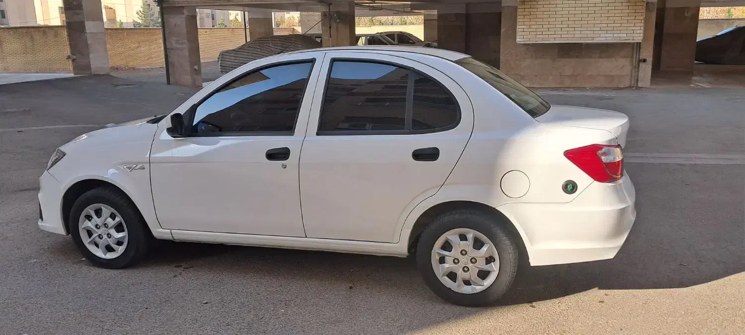 ساینا مدل ۴۰۳ دو گانه فابریک|خودرو سواری و وانت|قم, پردیسان|دیوار