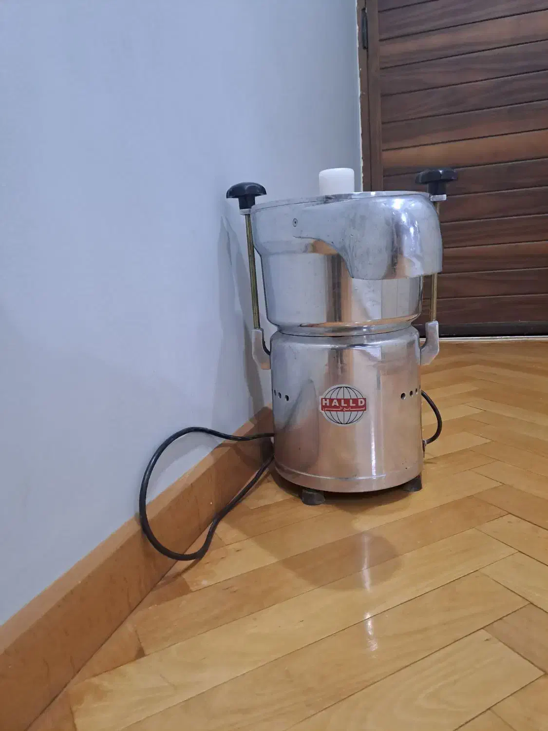 آب میوه گیری هلال|آبمیوهگیر و آبمرکباتگیر|تهران, سهروردی|دیوار