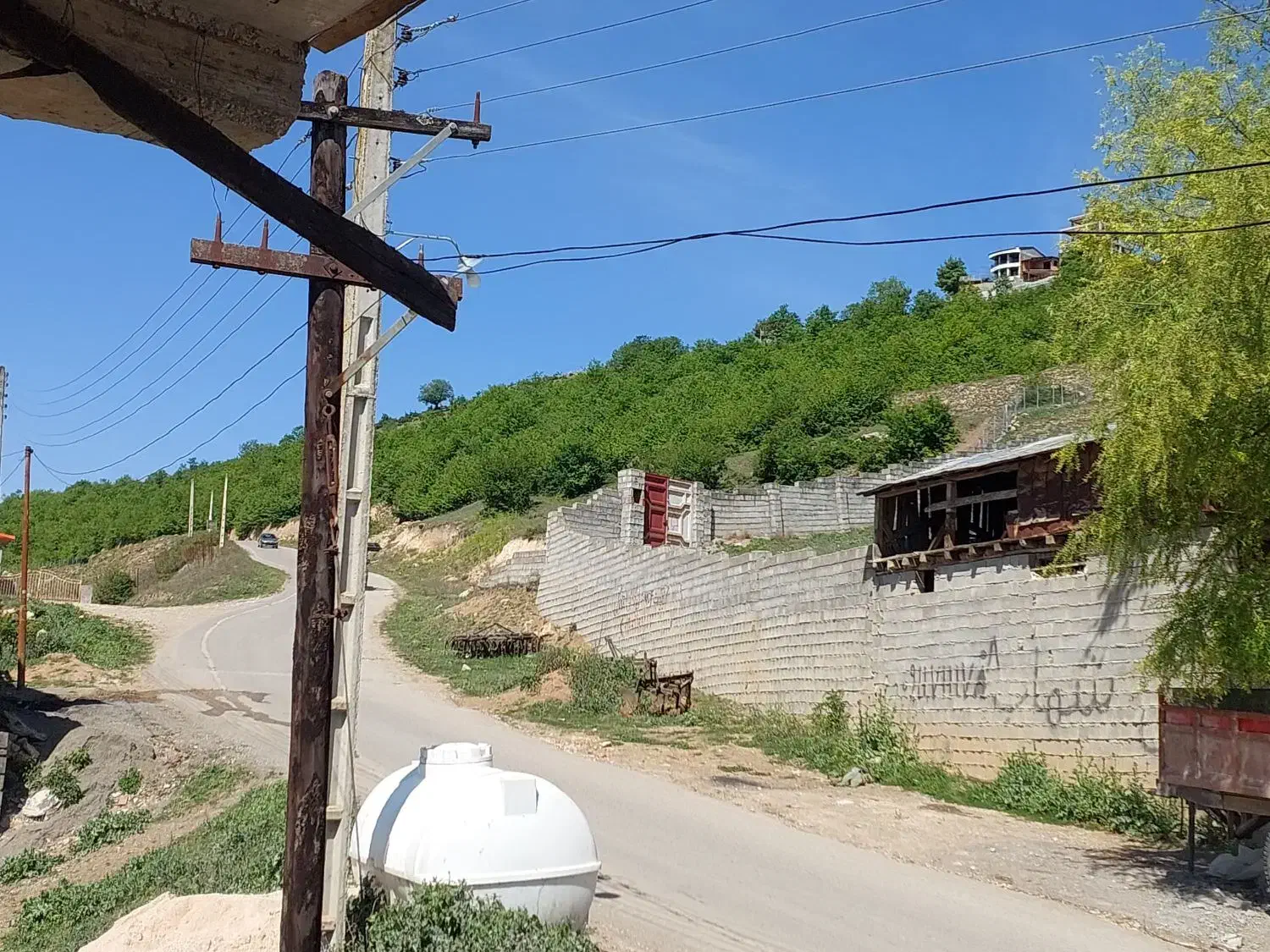 زمین کاربری مسکونی روستای تلاوک منطقه زیبای فریم|فروش زمین و ملک کلنگی|فریم, |دیوار