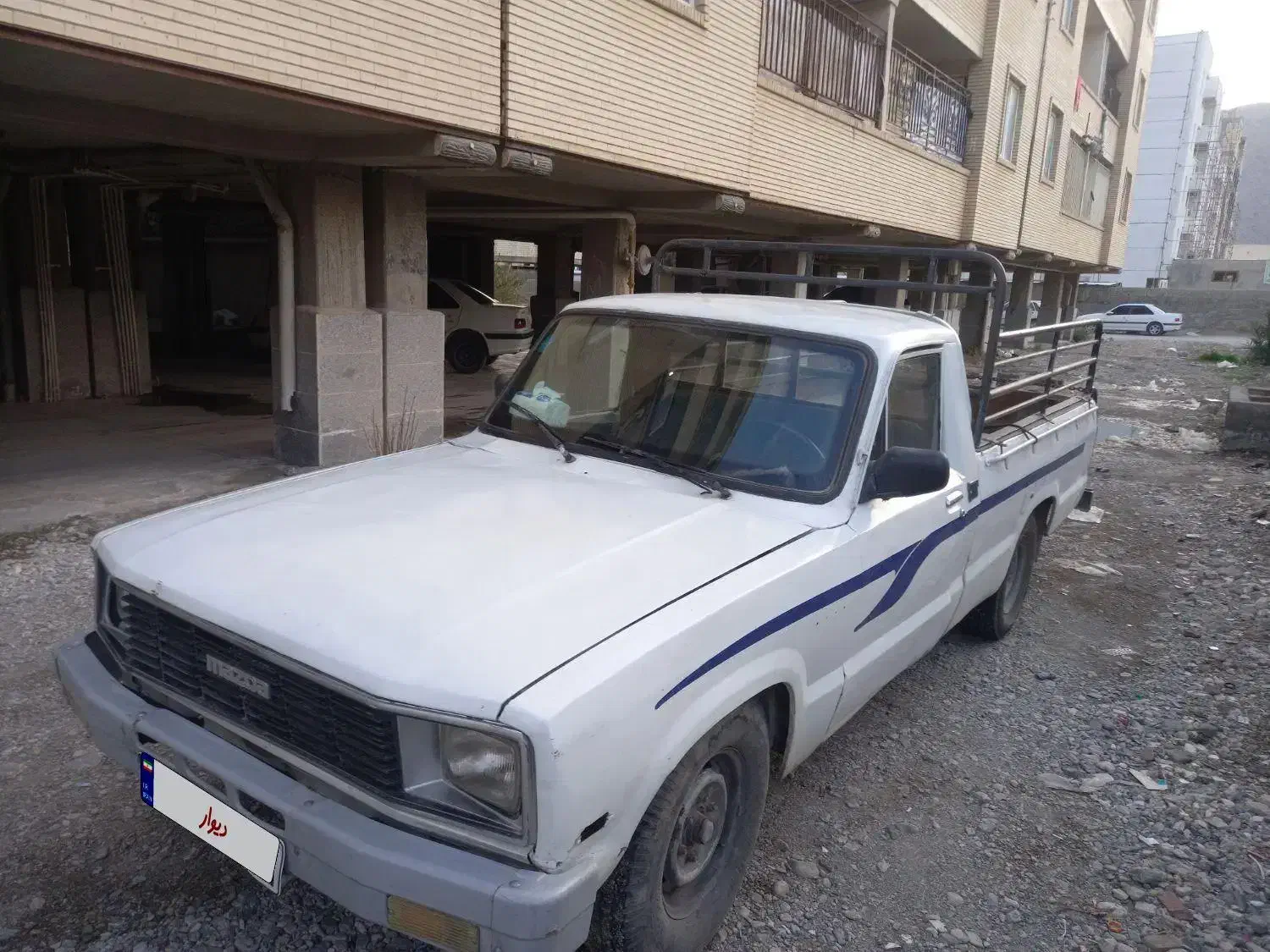 مزدا ۱۶۰۰|خودرو سواری و وانت|سیرجان, |دیوار