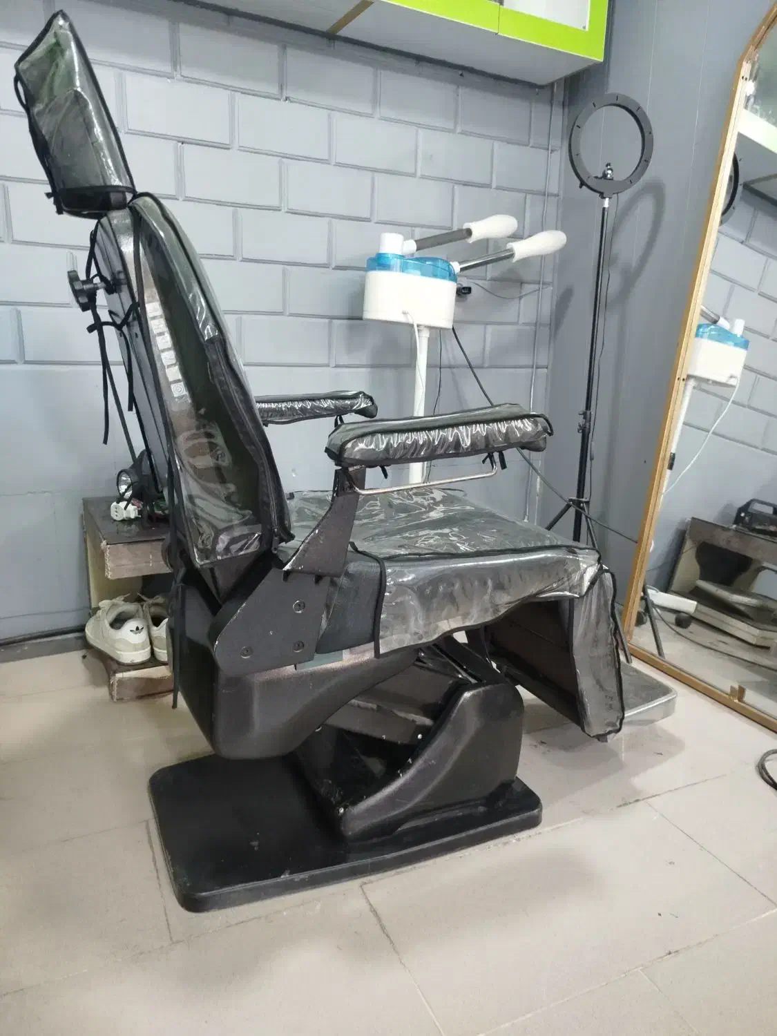 صندلی برقی ارایشگاه|آرایشگاه و سالنهای زیبایی|پارسآباد, |دیوار