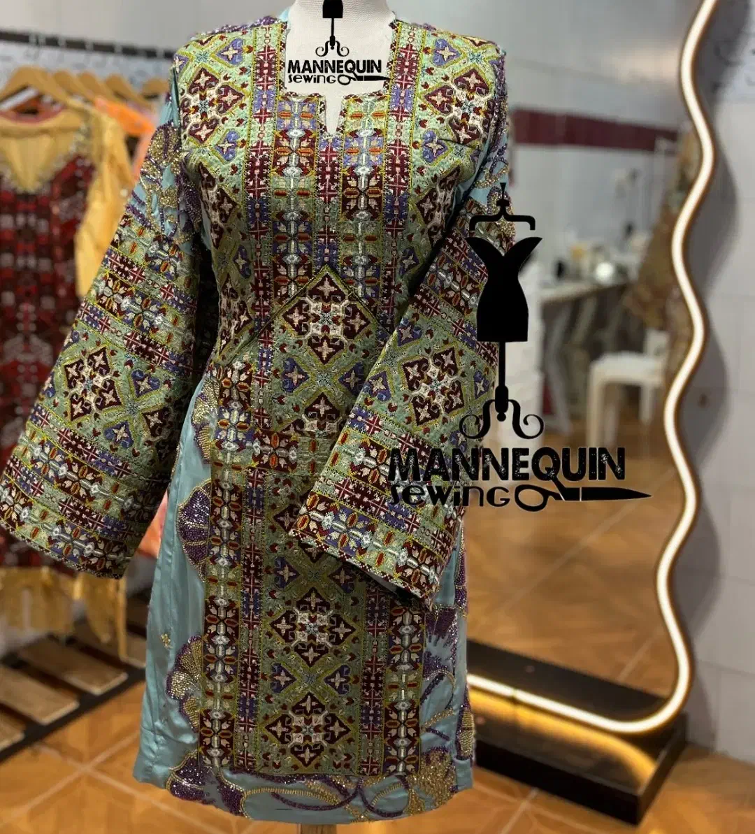 خیاط لباس بلوچی هستم با 18 سال سابقه کاری|لباس|خاش, |دیوار