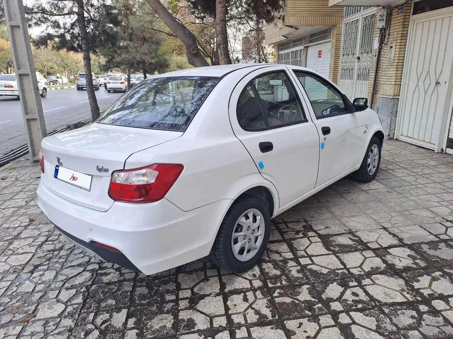 ساینا دوگانه کارخانه|خودرو سواری و وانت|مشهد, فارغ التحصیلان|دیوار