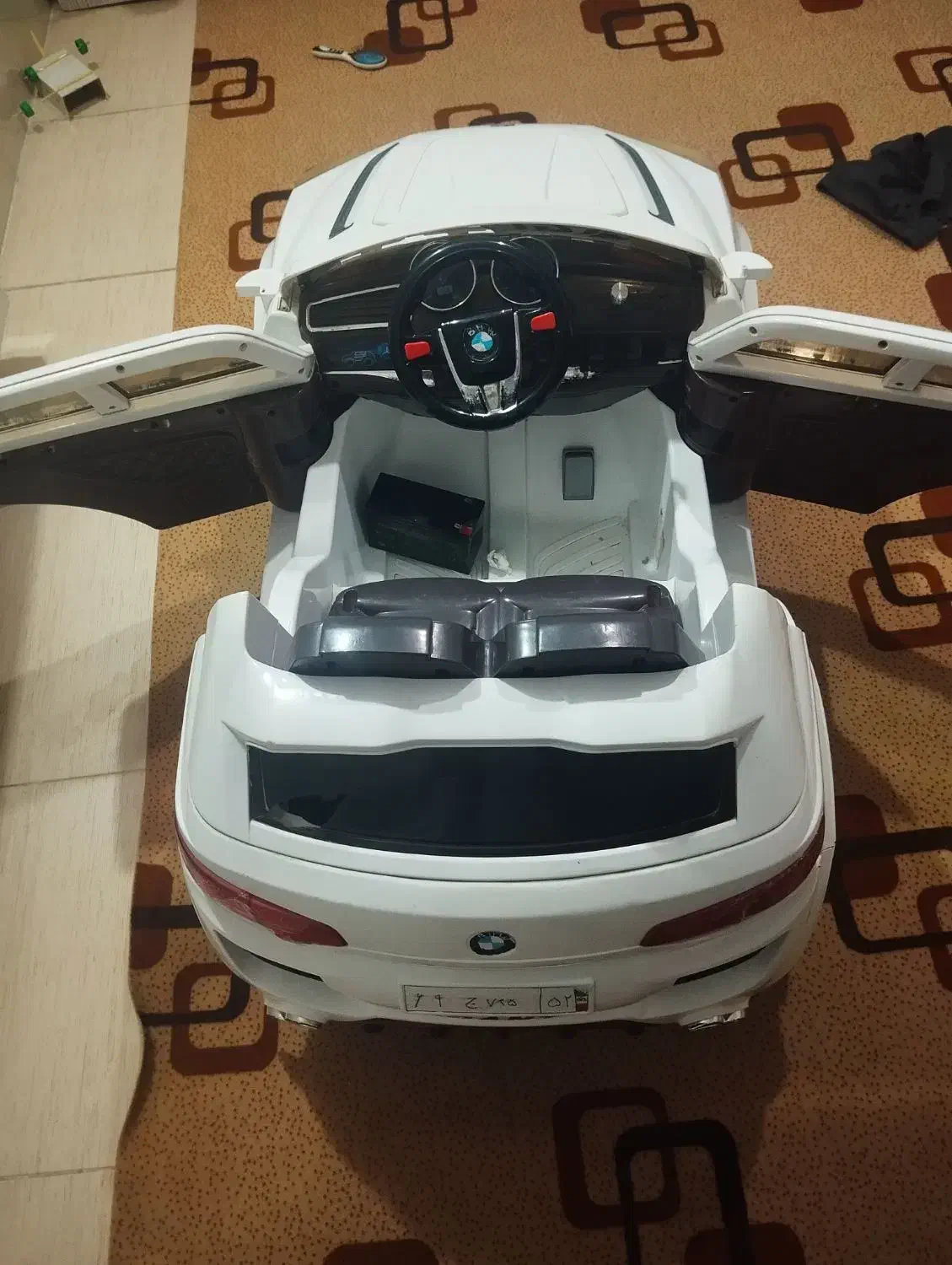 ماشین شارژی|اسباب‌بازی بچه|بیرجند, |دیوار