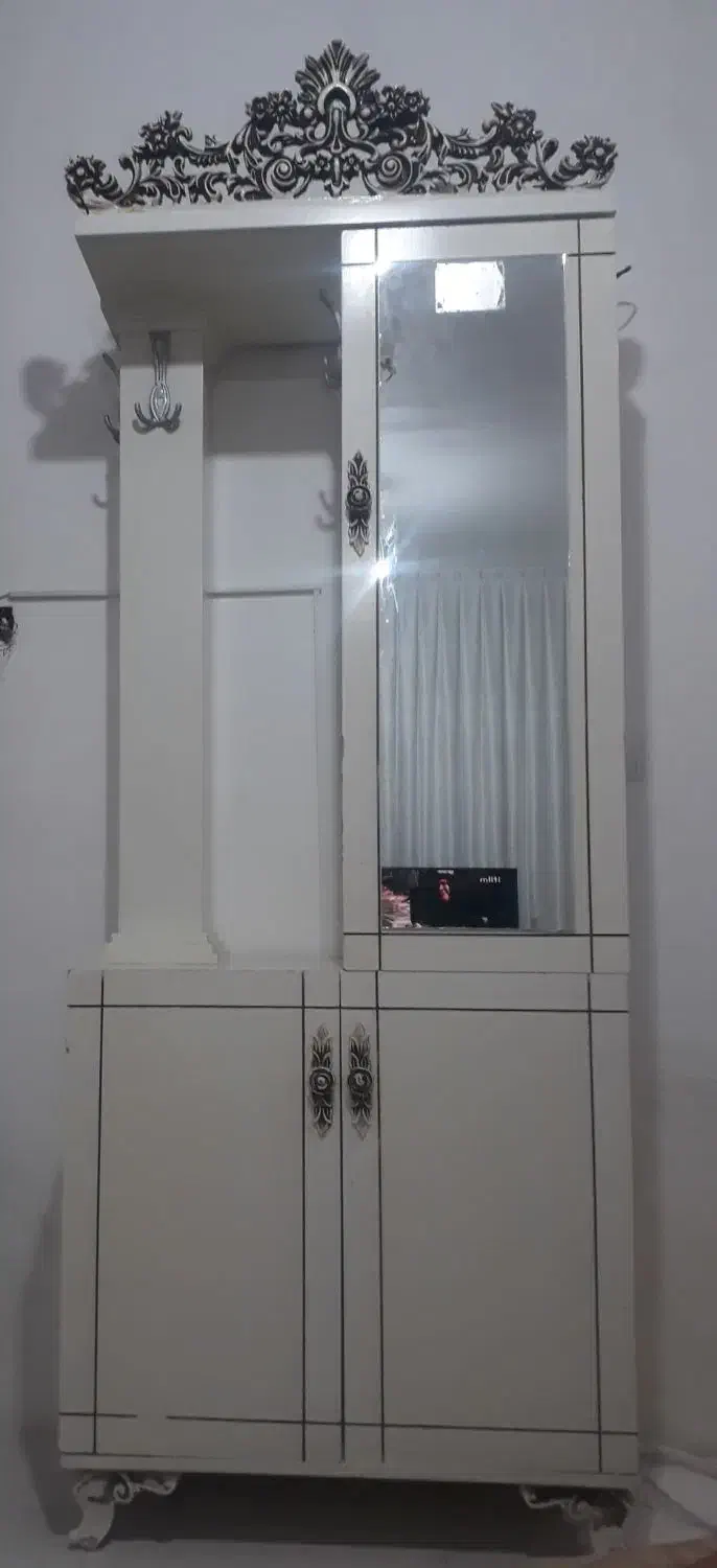 جاکفشی جالباسی قدی|جاکفشی، کمد، دراور|قوچان, |دیوار