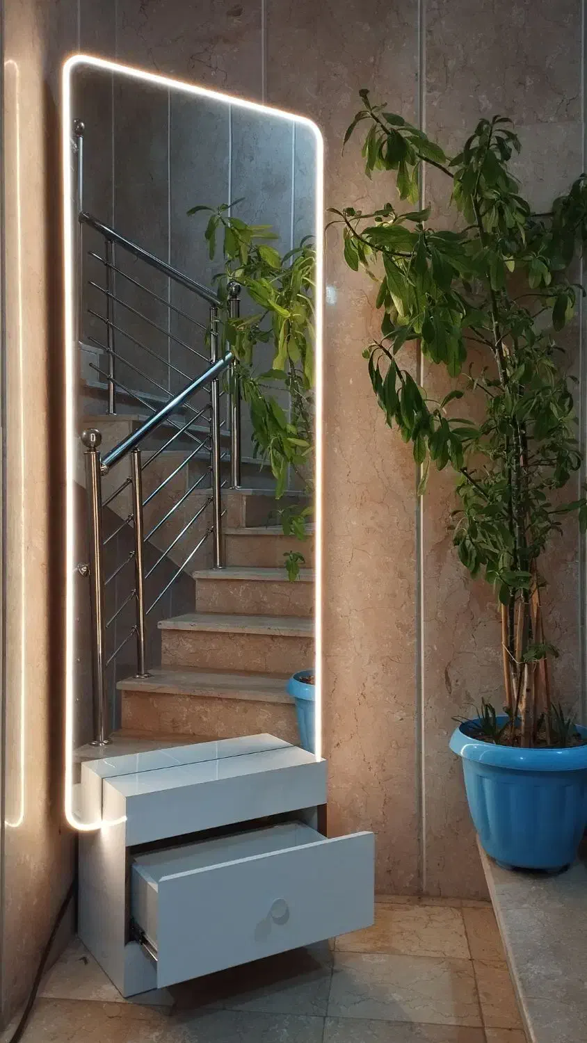 آینه قدی نئون کشو دار|آینه|شهرکرد, |دیوار