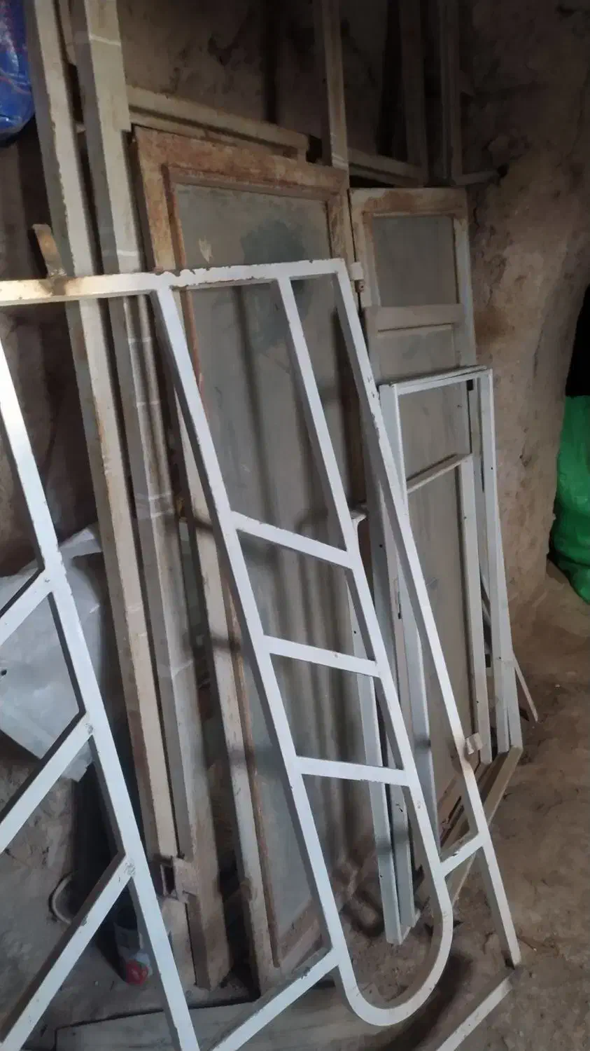 در  و پنجره آلومینیومی و آهنی و چوبی|مصالح و تجهیزات ساختمان|قیدار, |دیوار