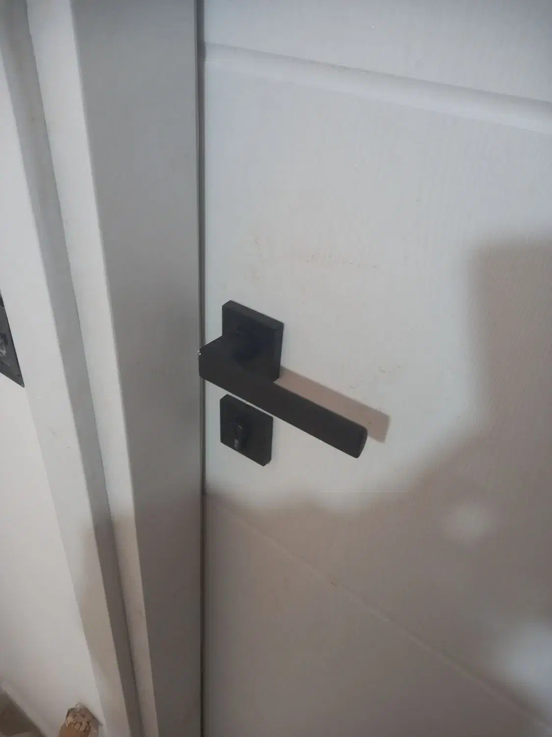 نصاب تخصصی انواع درب چوبی و ضدسرقت و upvc|خدمات پیشه و مهارت|قم, کیوانفر|دیوار