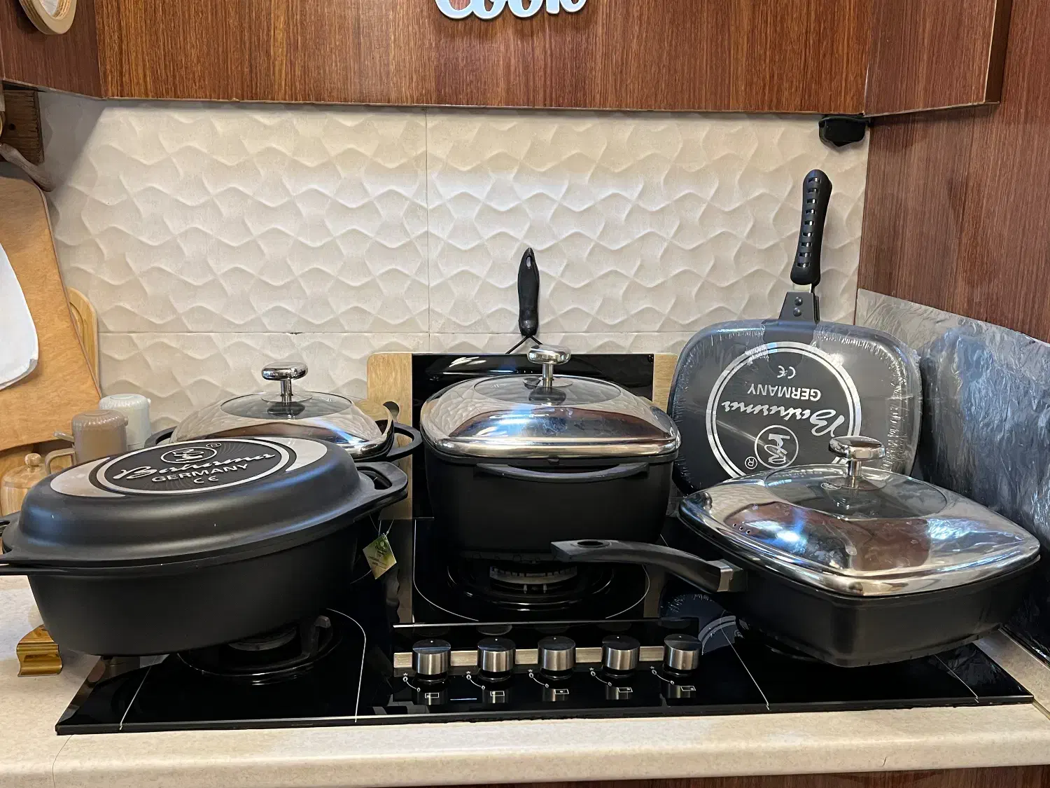 قابلمه چدن وتفلون|ظروف پختوپز|تهران, سبلان (لشگر)|دیوار