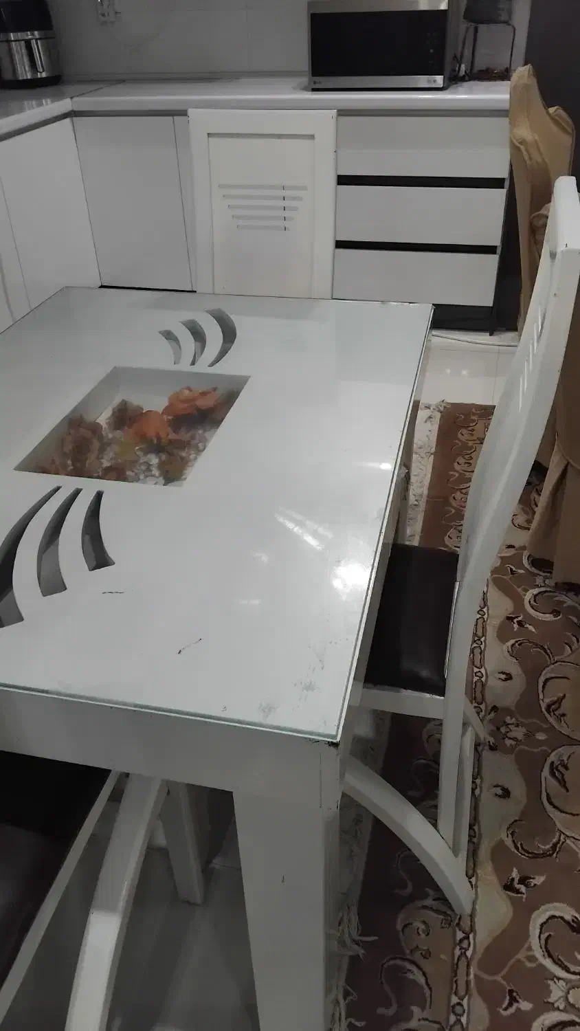 میزنهار خوری چهارنفره|میز و صندلی غذاخوری|بیرجند, |دیوار