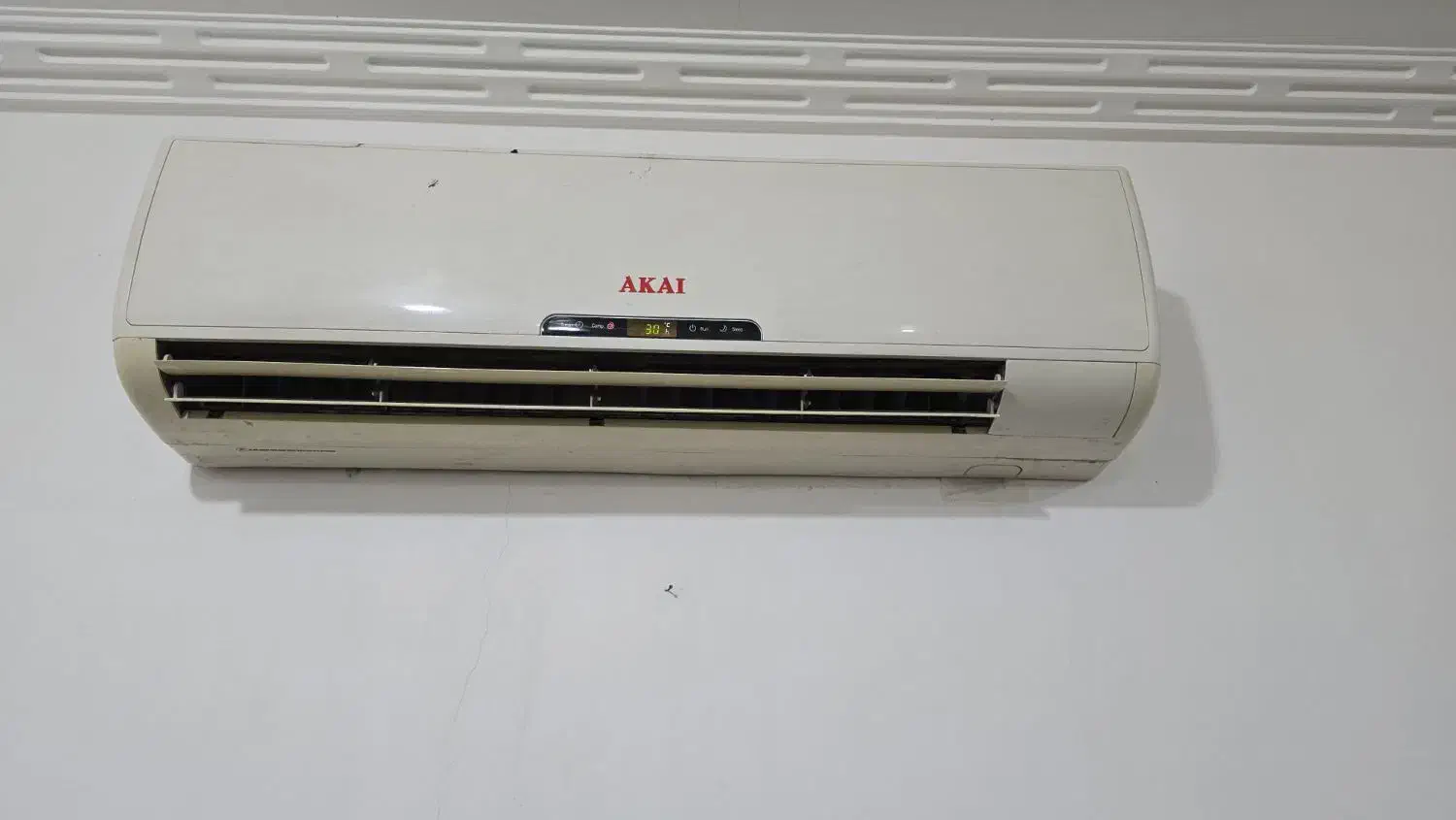 اسپلیت ۲۴۰۰۰ AKAI|کولر گازی و فن‌کوئل|وراوی, |دیوار