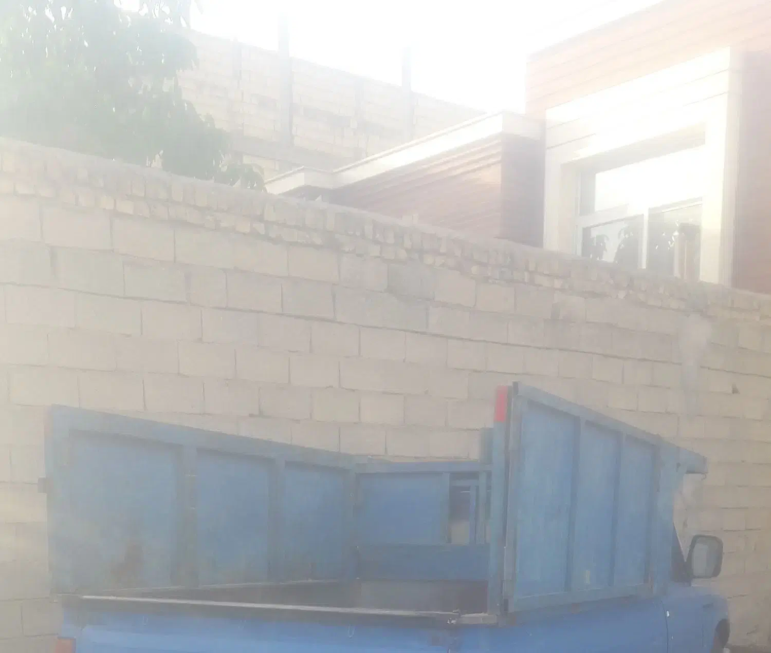 باربندنیسان|قطعات یدکی و لوازم جانبی|پیر بکران, |دیوار