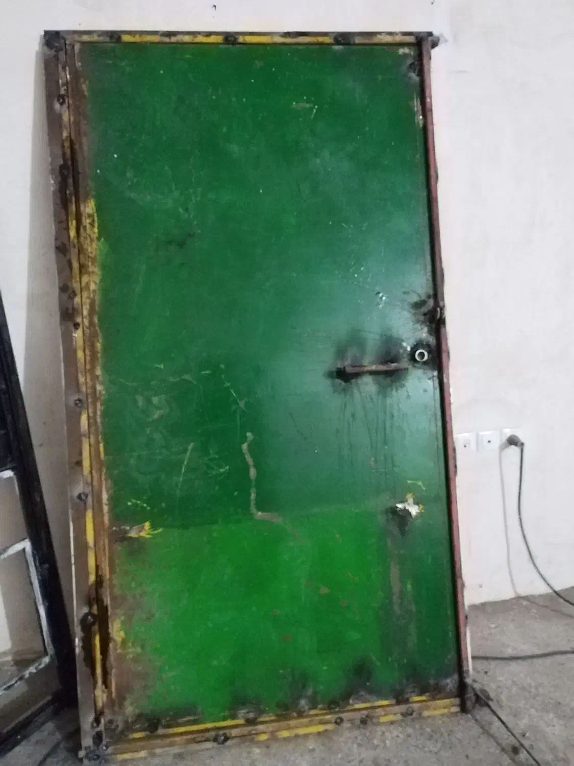 درب سنگین|مصالح و تجهیزات ساختمان|اردبیل, |دیوار