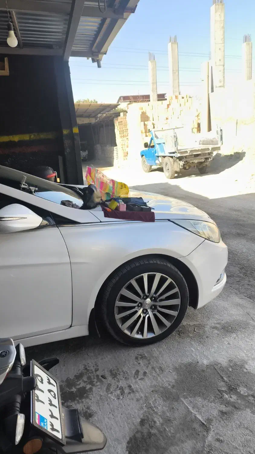 ترمیم شیشه.پولیش شیشه|خدمات موتور و ماشین|شهریار, شهرک وائین|دیوار