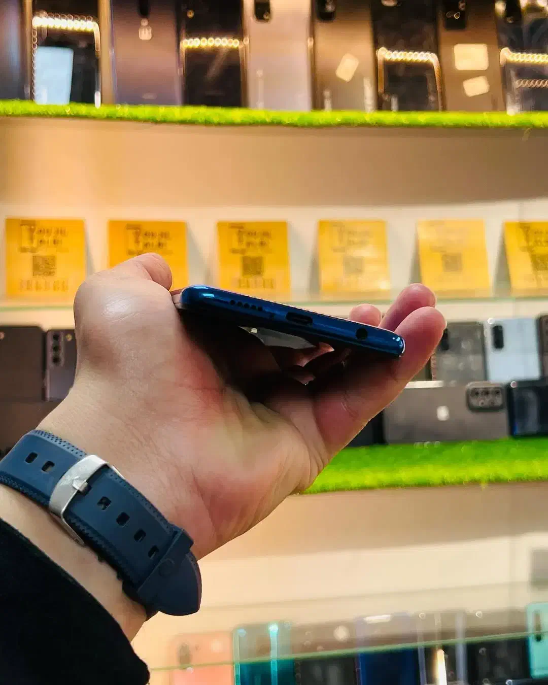 شیائومی Poco X3 Pro با حافظهٔ ۲۵۶ گیگابایت|موبایل|شیراز, منطقه هوایی شهید دوران|دیوار
