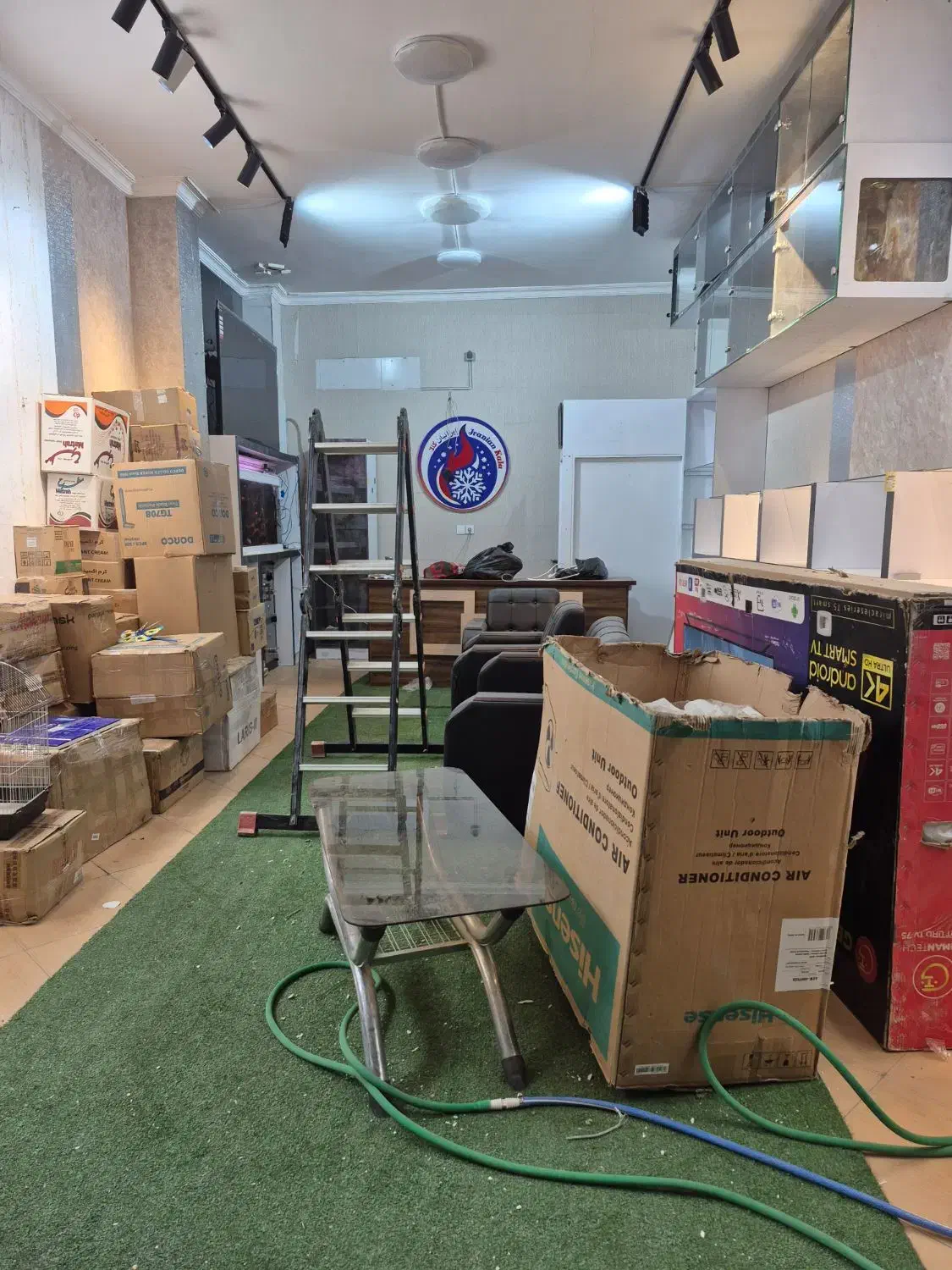 رهن و اجاره  مغازه پرتردد|اجارهٔ مغازه و غرفه|شاهین‌شهر, نبوت|دیوار