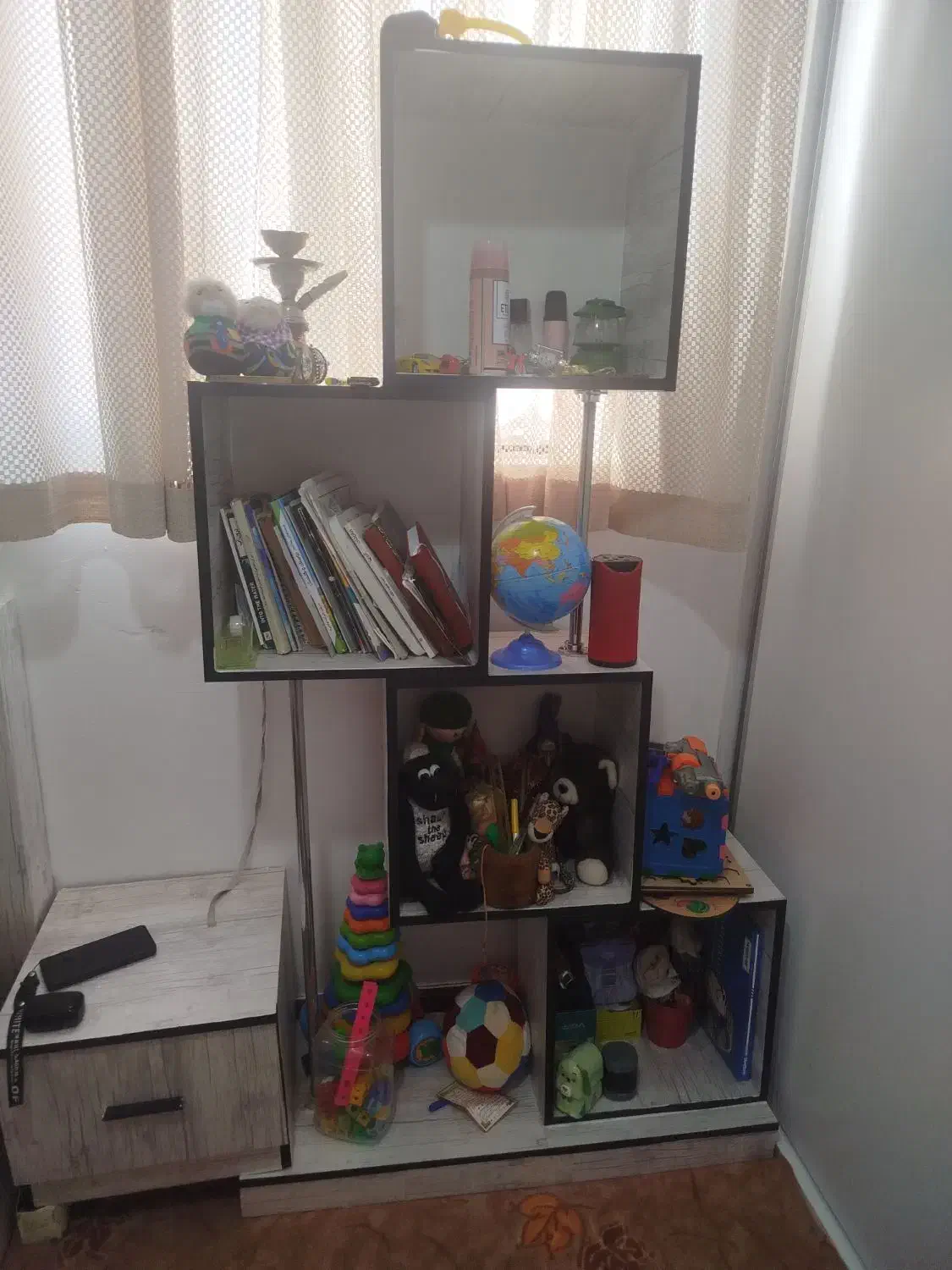 کتابخانه کاملا سالم|کتابخانه، شلف، قفسه‌های دیواری|قرچک, مهدیه|دیوار