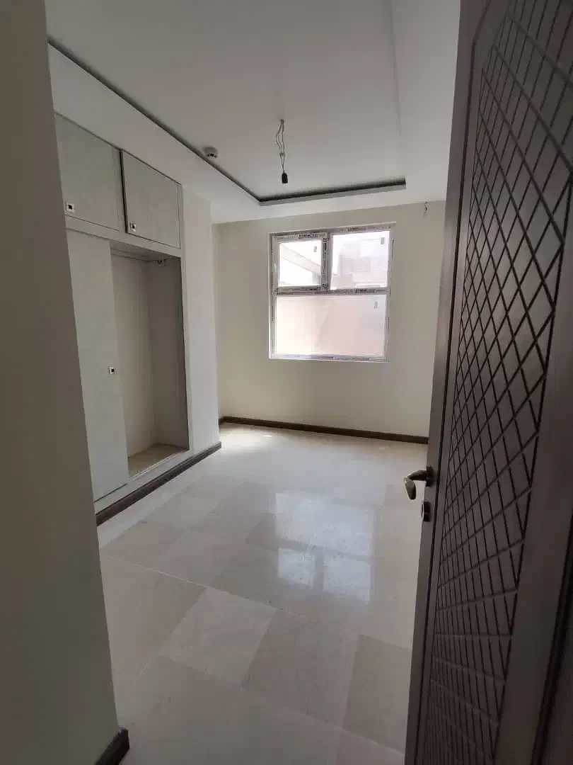 شاهین شمالی/۸۵متر ۲خواب/نوساز/ویو دار