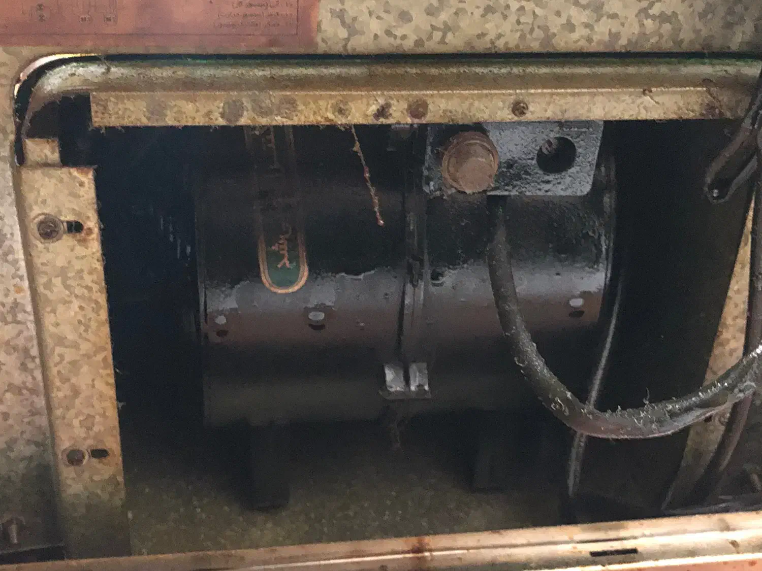 هود|هود|نکا, |دیوار