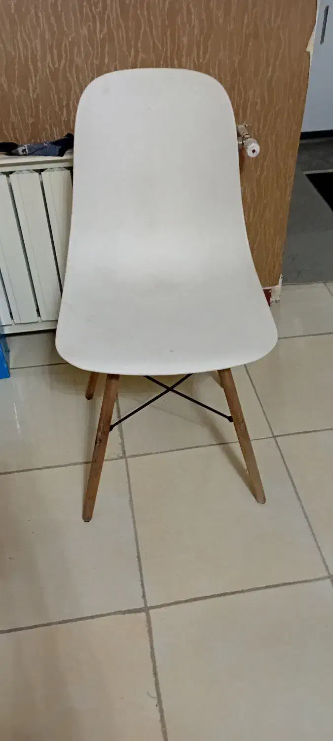 صندلی نهارخوری|میز و صندلی غذاخوری|گلبهار, شهر جدید گلبهار|دیوار