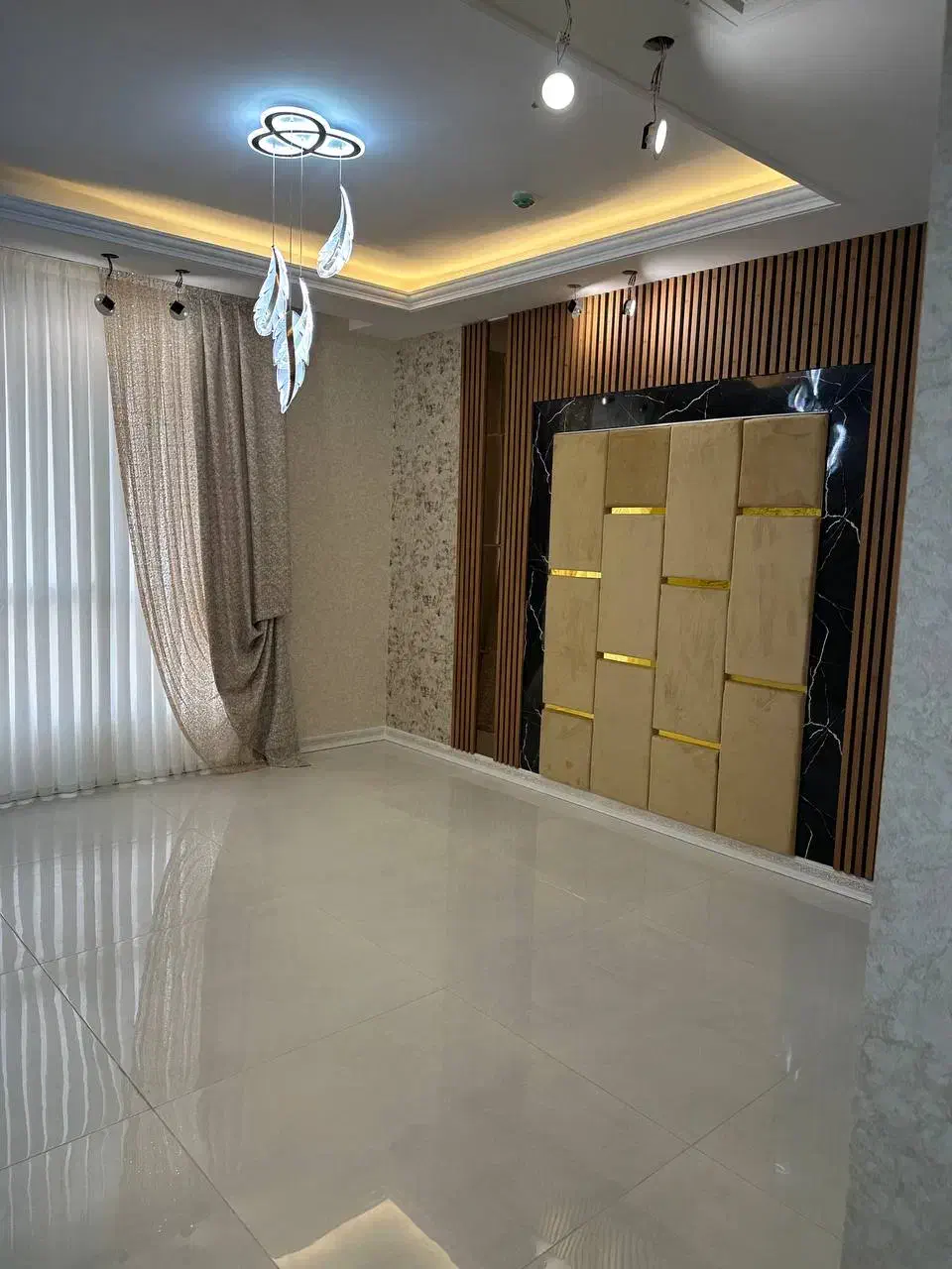 فروش490متری/فول امکانات/بی نظیر در منطقه|فروش آپارتمان|شهریار, شهریار|دیوار