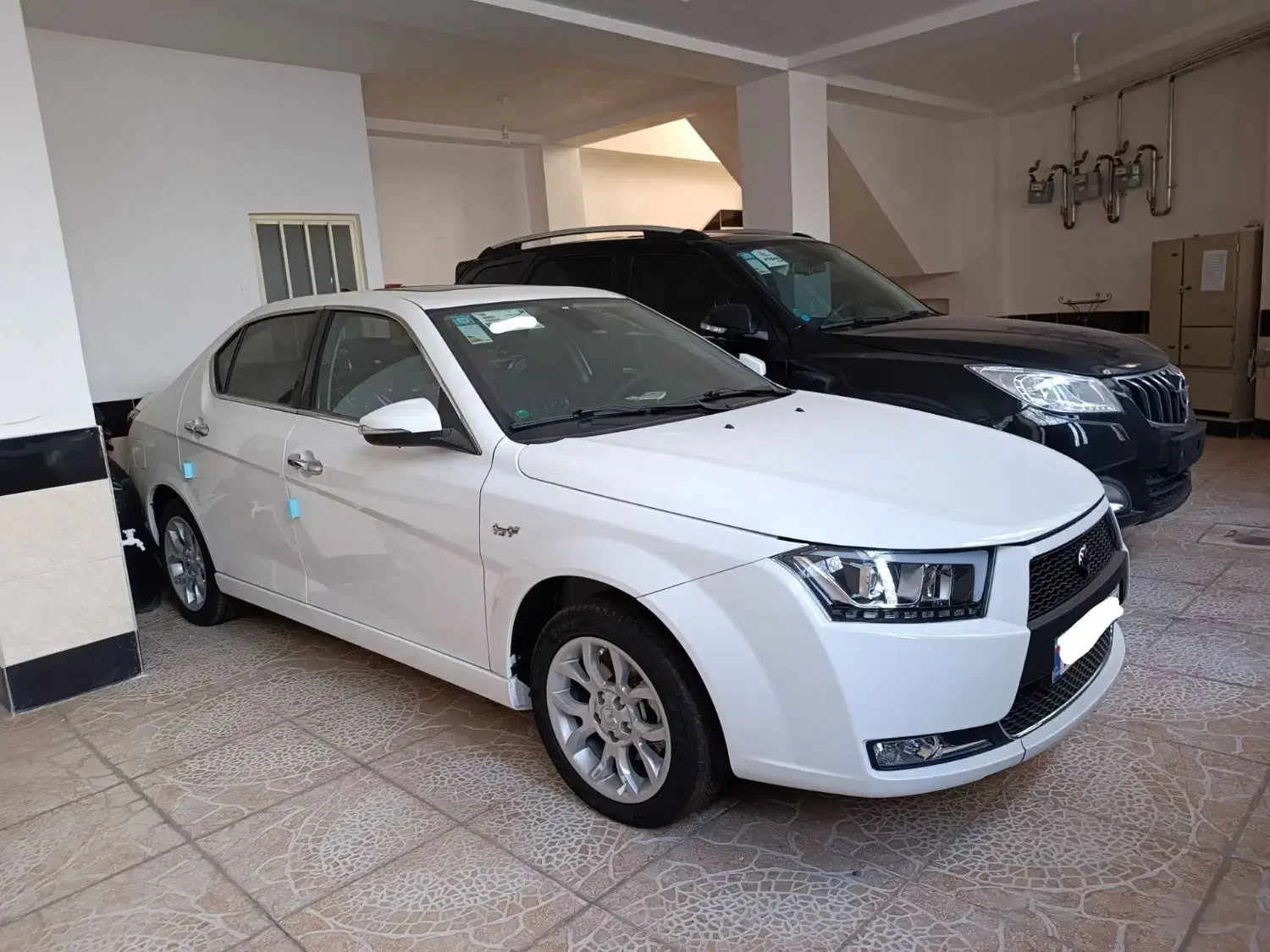 دنا اتومات آپشنال رنگ تیتانیوم و سفید|خودرو سواری و وانت|خوی, |دیوار