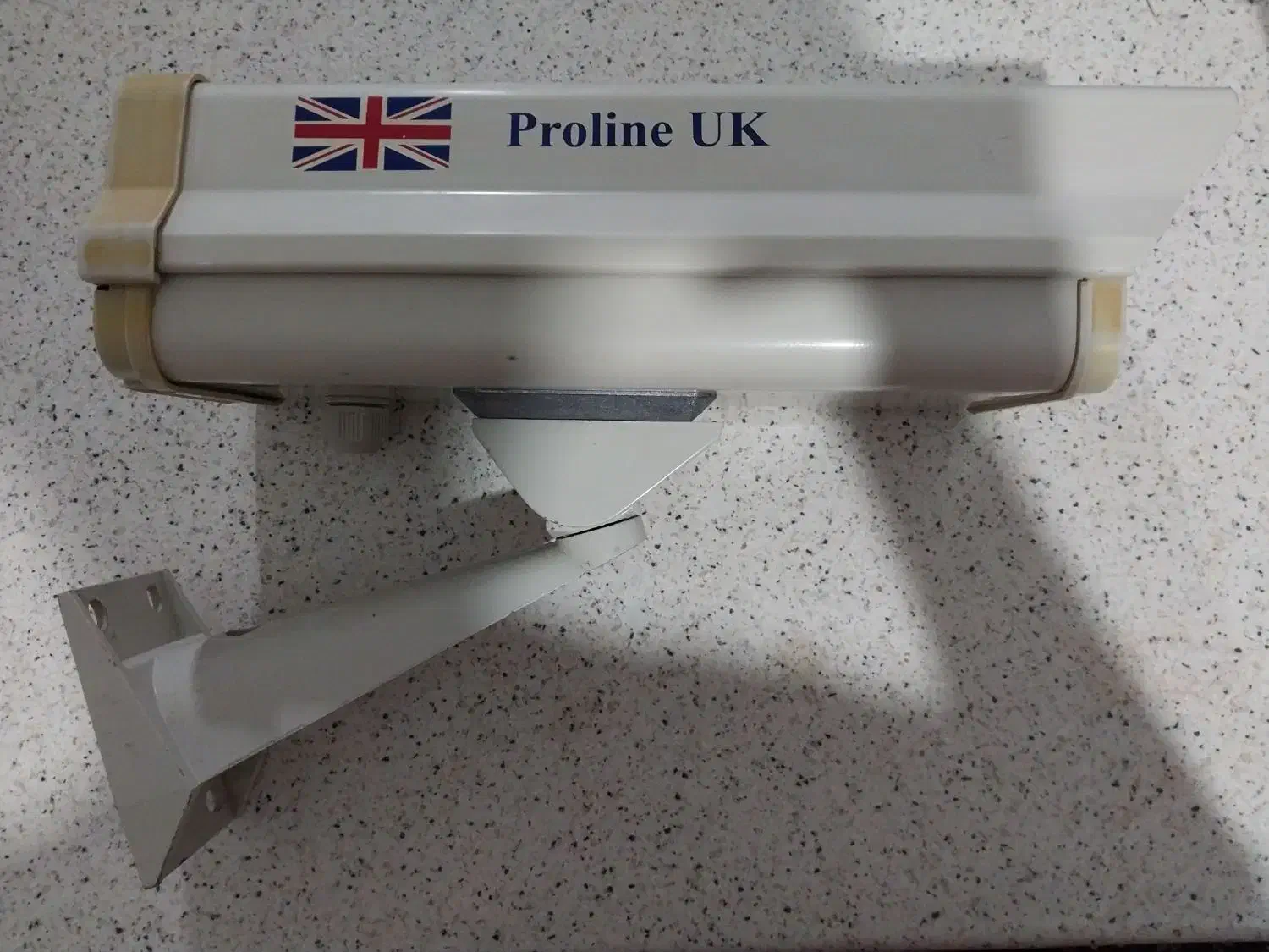 کاور صندوقی دوربین مدار بسته کار کرده|دوربین مداربسته|چهارباغ, |دیوار