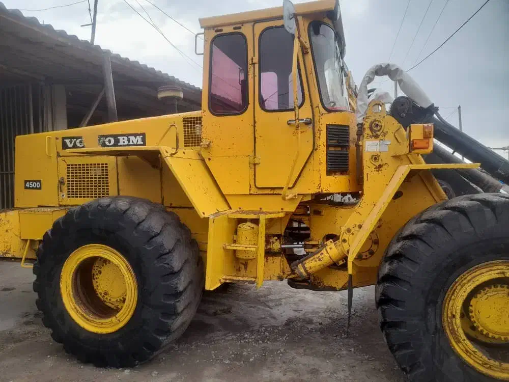 لودر ولو چهار پانصد تک پمپ|خودرو سنگین|بابل, |دیوار