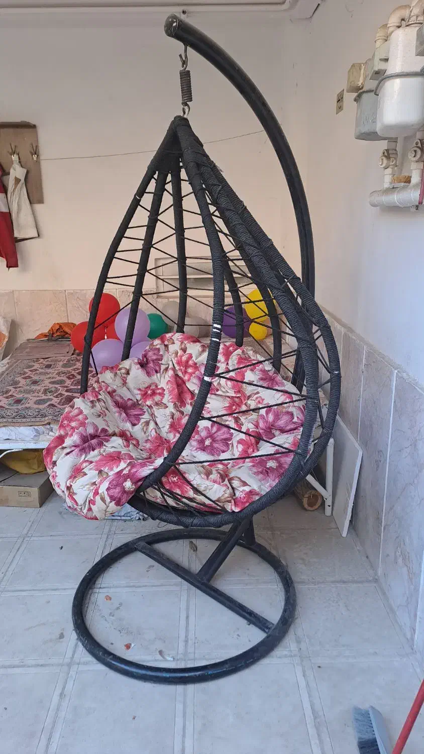 تاب کششی بزرگ|صندلی و نیمکت|مشهد, چهارچشمه|دیوار