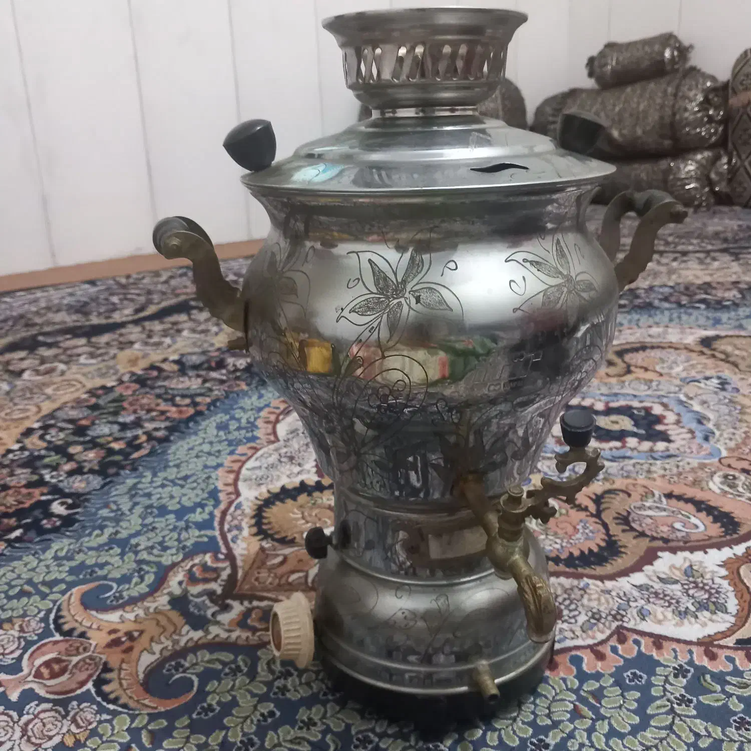 سماور گازی|سماور، چایساز، قهوهساز|اهواز, منبع اب|دیوار