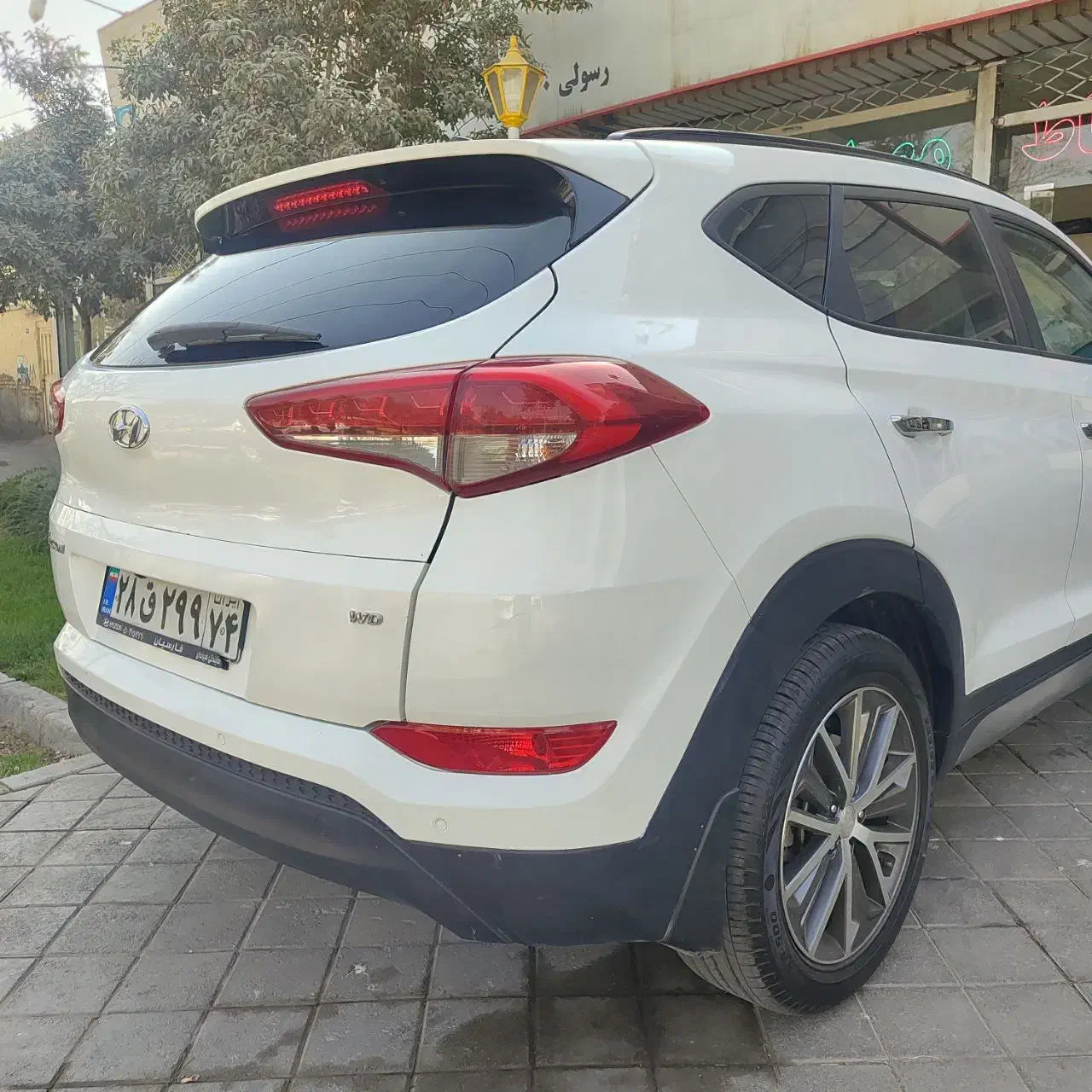 توسان ۲۰۱۷ فول بدون نقطه(نقد و اقساط)۲۰ ماهه|خودرو سواری و وانت|مشهد, راه آهن|دیوار