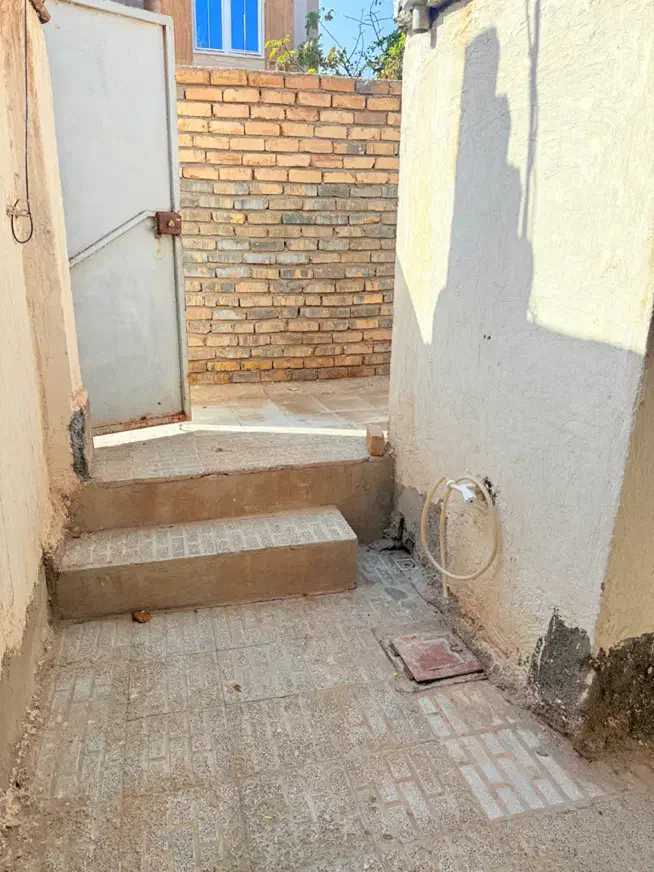 منزل ویلایی پیلوت خ مطهری|اجارهٔ خانه و ویلا|اسفراین, |دیوار